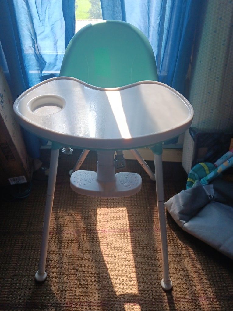 Modern Baby High Chair