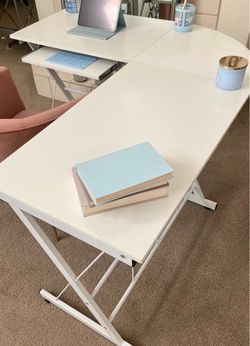White L-Shaped Desk with Keyboard Tray