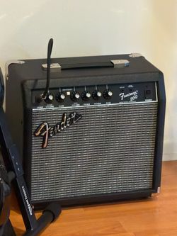 Fender Frontman 20G Electric Guitar Amplifier, 20-Watt Amp, 8" Speaker. NEW