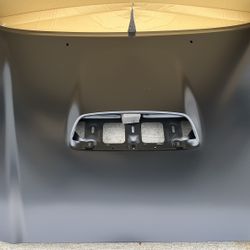 05-11 Toyota Tacoma Hood With Scoop