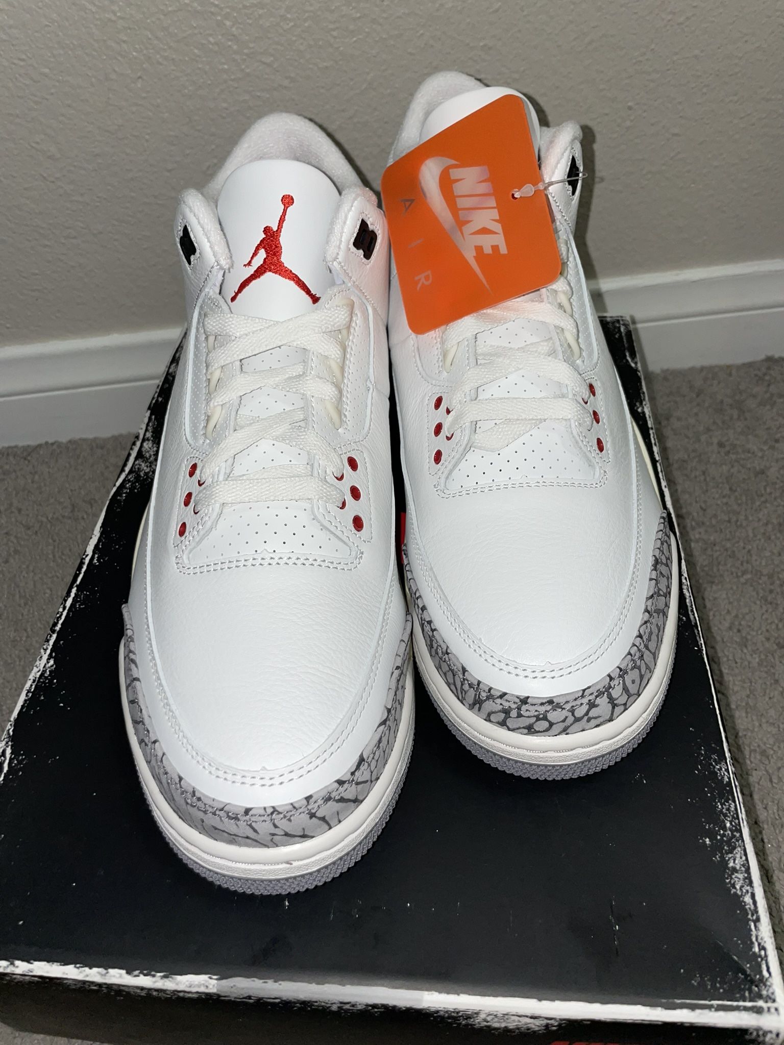 Jordan 3 Retro White Cement Reimagined Size 9.5 , 11 , 12 New