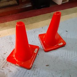 2 Orange Cones