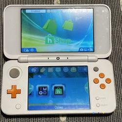 Modded 2DS XL White and Orange