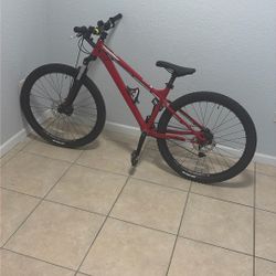 2020/2021 Diamondback hook