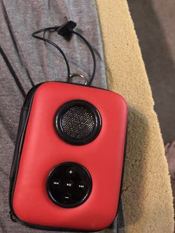 Mini Polo Clip on Speaker with Headphones