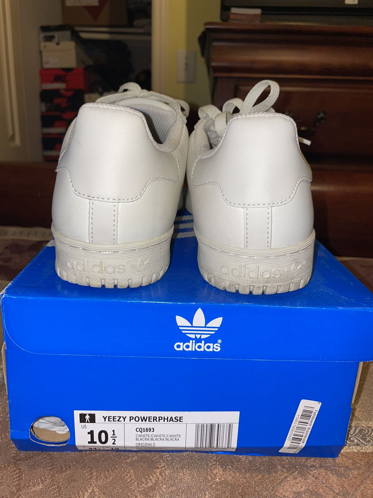 adidas gazelle silver green womens adidas Yeezy Powerphase Calabasas Core White