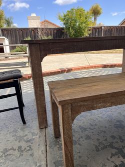 Pottery Barn Thalia Dinning Table w/ Bench