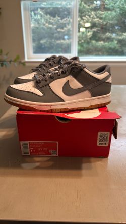 Brand New Nike Dunk Low