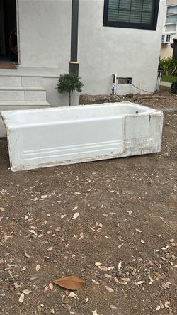 Curb Alert!  FREE Cast Iron Tub Scrap Metal