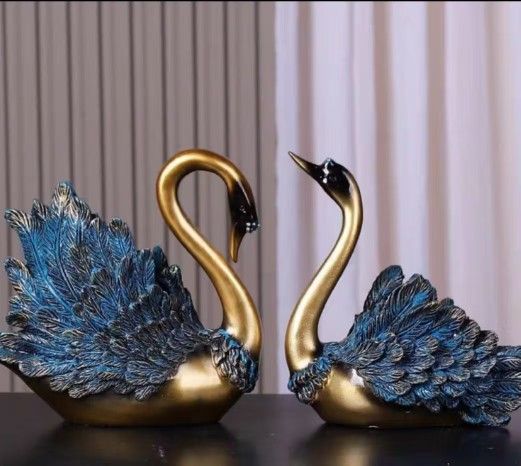 🔥 Light Luxury Pop-Up Model! European Black And Blue Swan Ornament Set｜Living room/Entryway/Wine Cooler Ambience Sense Of God 