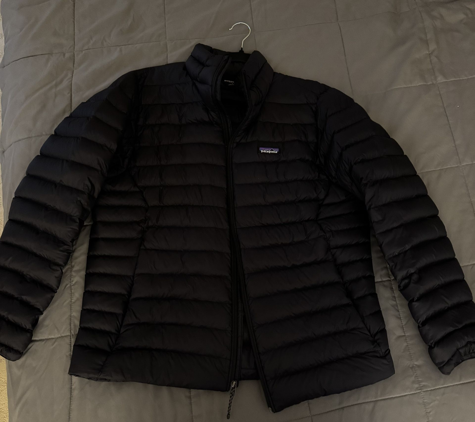 Patagonia Men’s Down Sweater