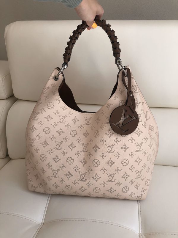 How Much Should I Sell My Used Coach Purse For