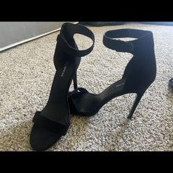 Size 10 Black Heels 