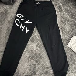 GIVENCHY Paris Embroidered Split Logo Sweatpants Black - Size L  - BM50MV30AF