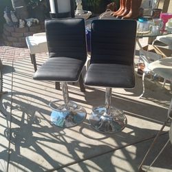 Two Good Bar Stools Chars They Go Up And Down Very Very Good Condition 