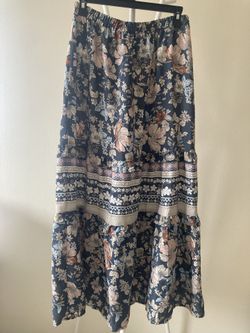 Never Worn Floral Skirt – Size L