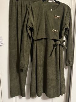 Modest set
