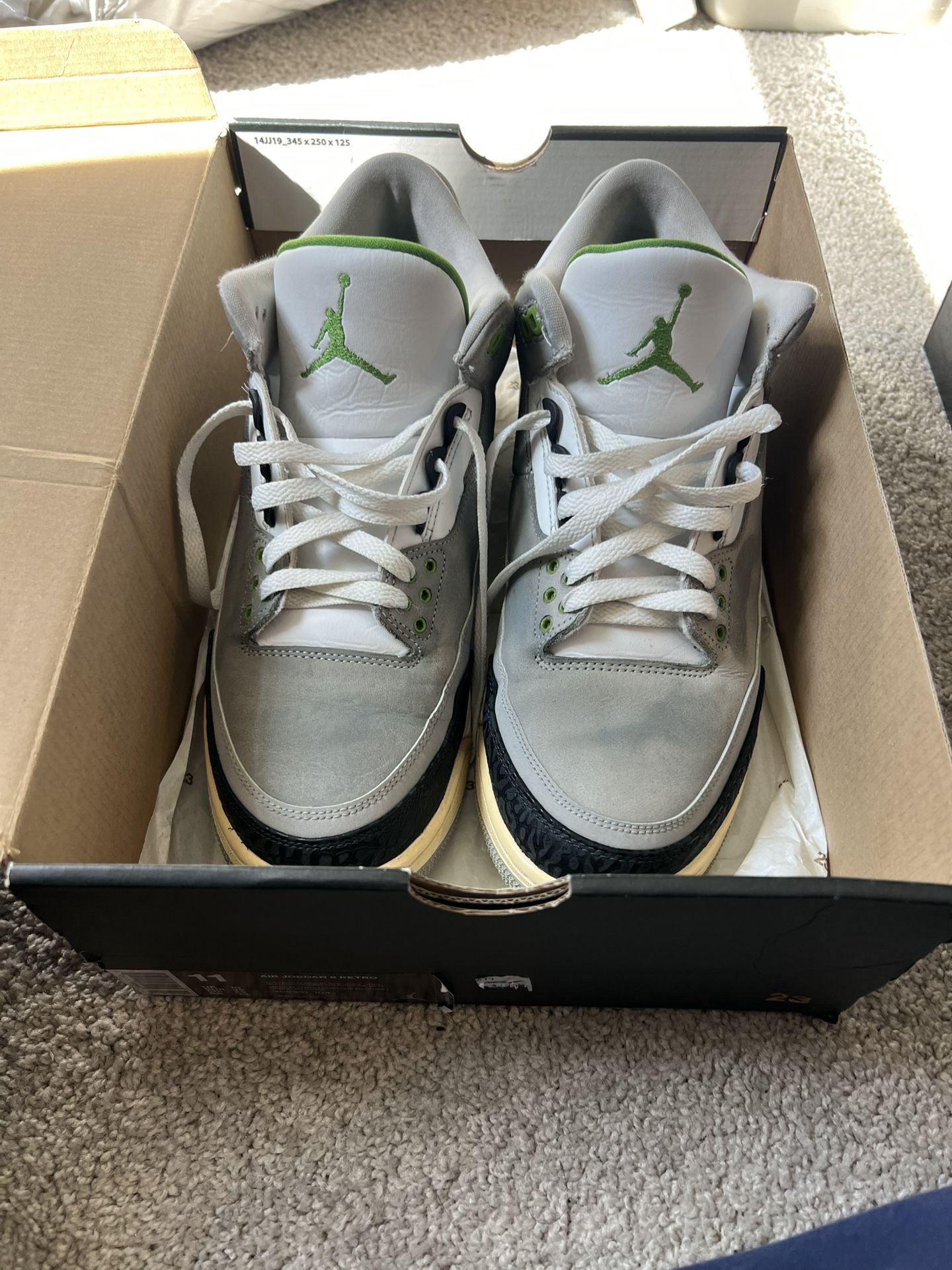 Jordan 8 Retro
