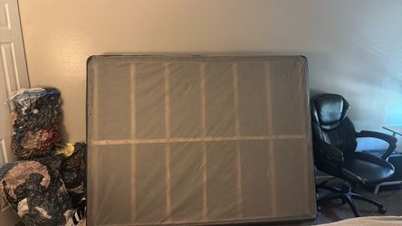 Brand new Queen box spring