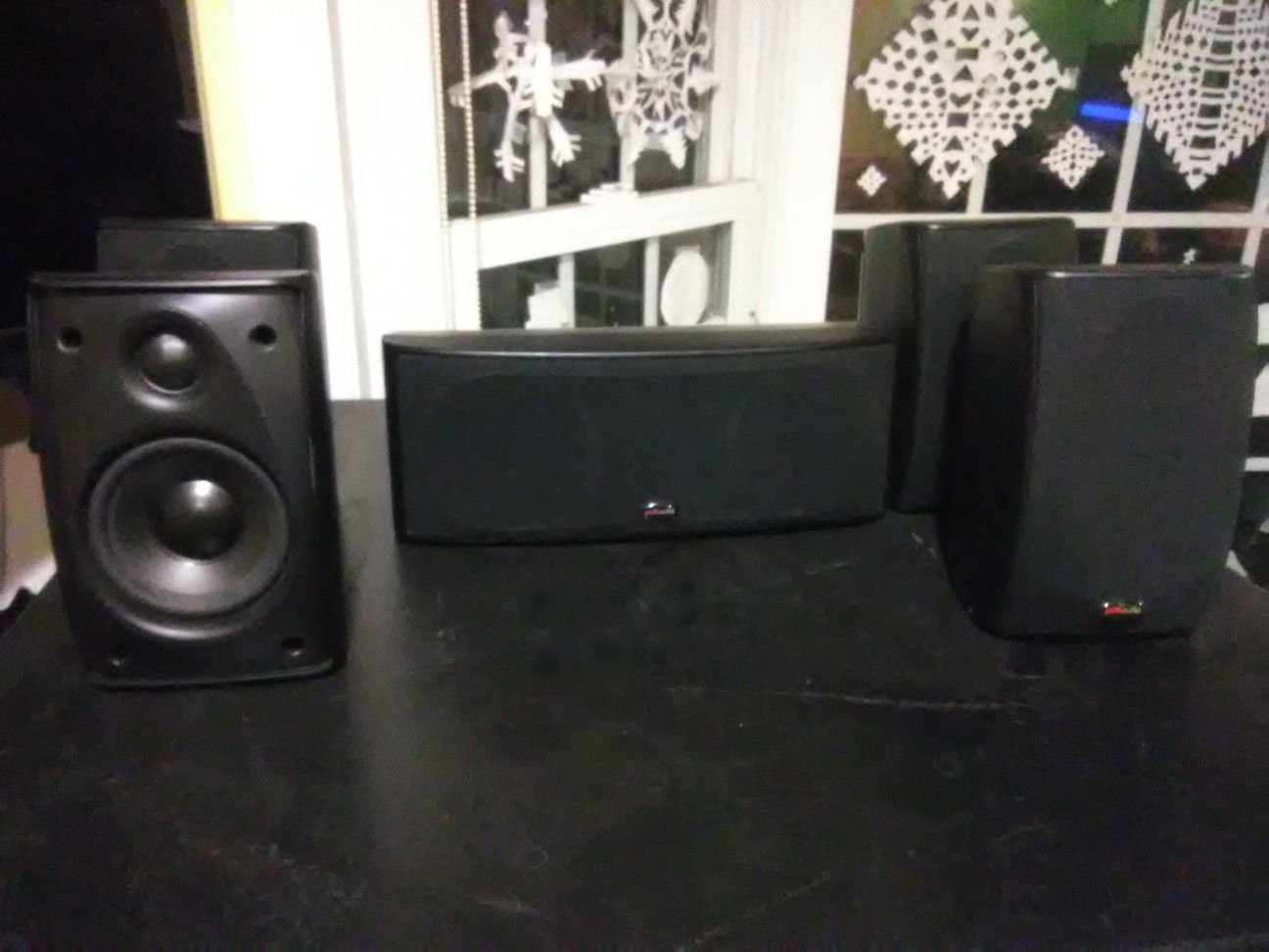 Polk Audio 5 speakers surround sound bundle $150