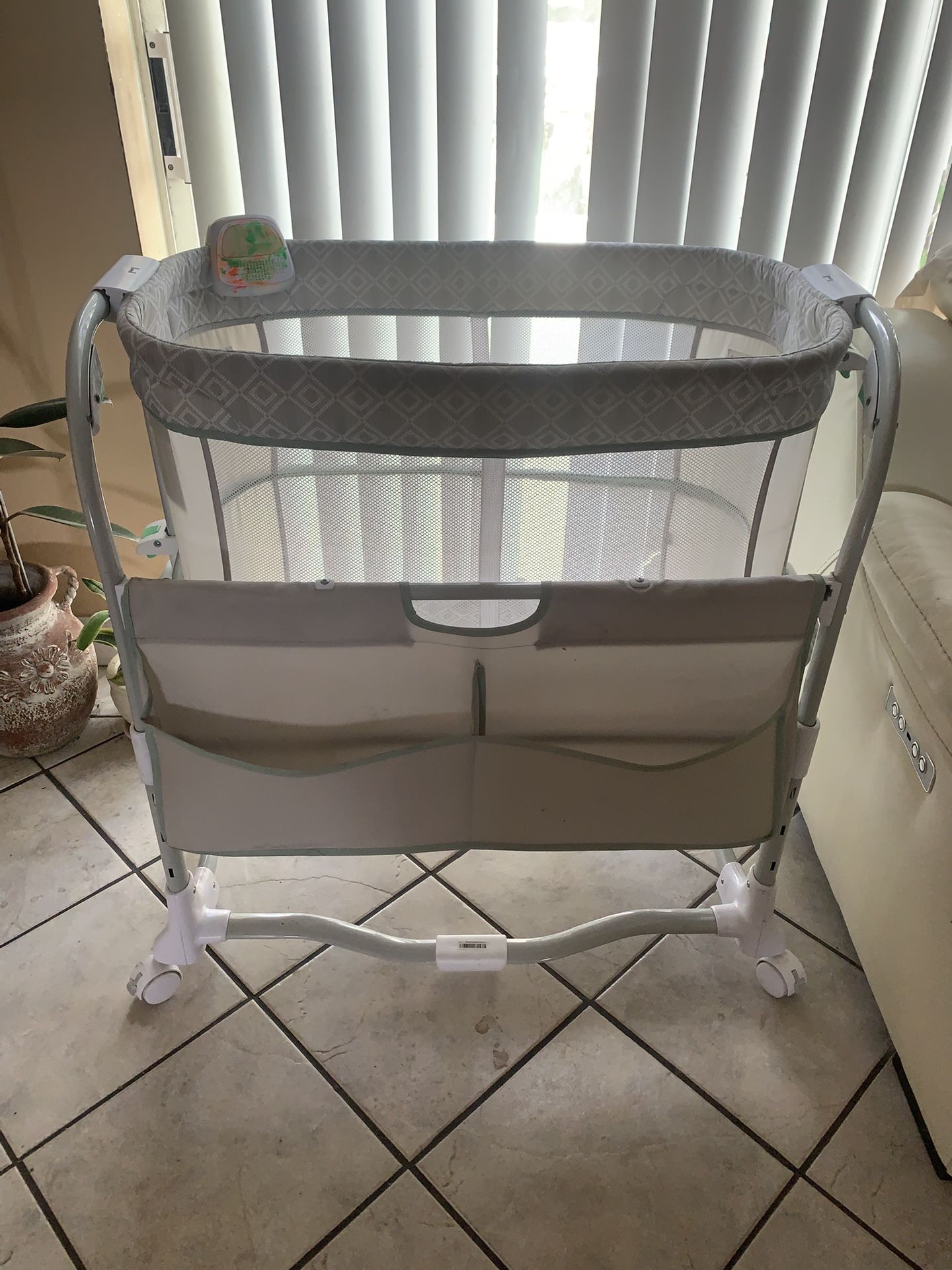 Baby Bed /Changing Table