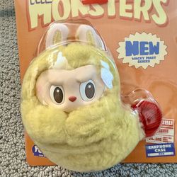π€ Pop Mart Labubu Wacky Mart Shrimp Tempura Earphone Case