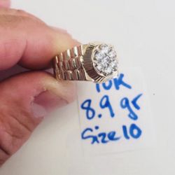 14K Solid Gold Ring For Wedding CUBIC ZIRCONIUM STONES 8.9Gr Size 10