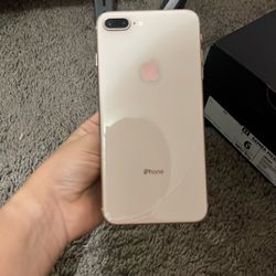 iPhone 8 Plus Rose Gold