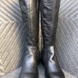 Kenneth Cole Reaction Black Leather Boots Size 6.5