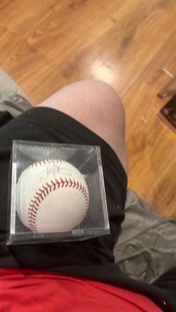 Harold Baines Signed Baseball