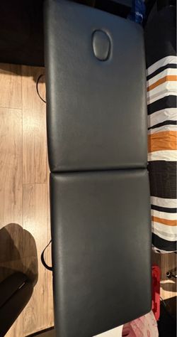 Portable Folding Massage Table