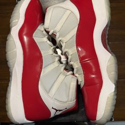 Jordan 11 Cherry High