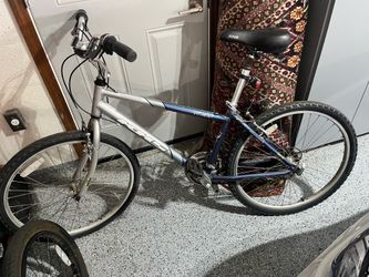 KHS 21 speed bike