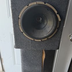 12" Sealed Subwoofer Box for 1(contact info removed) Chevy Silverado 1500 Xcab/1(contact info removed) GMC Sierra