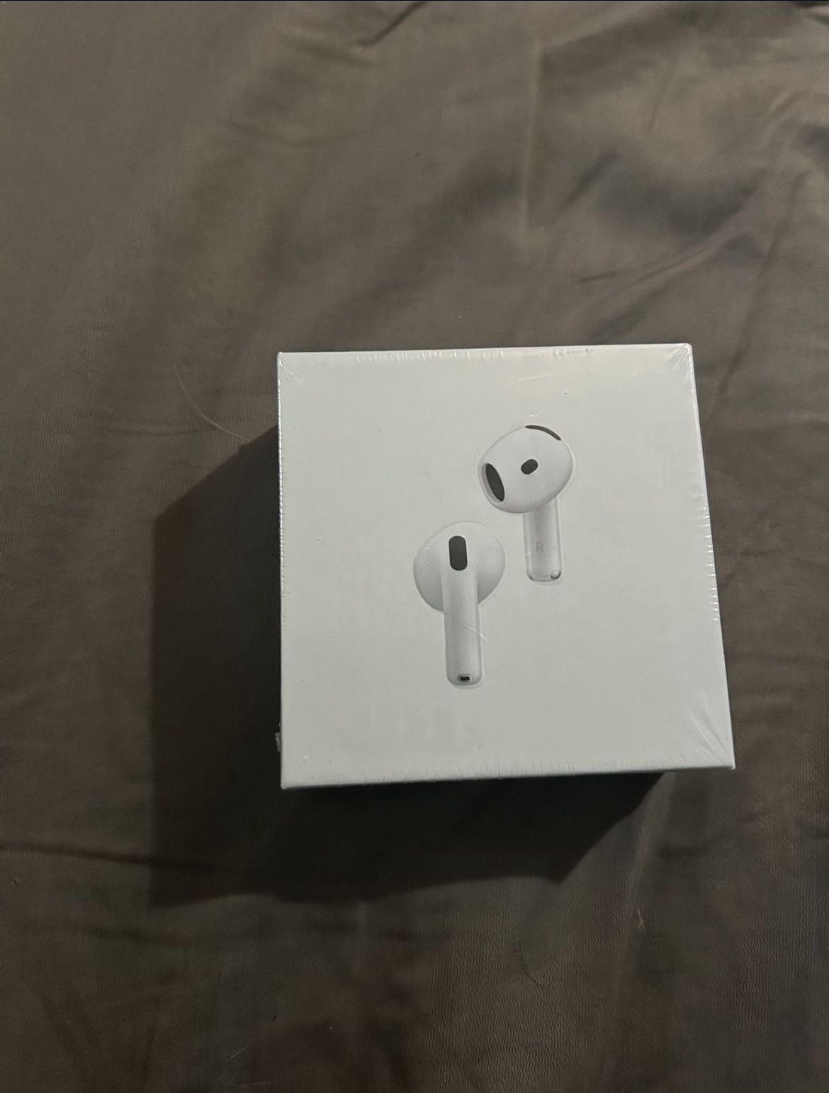 AirPods Gen 4
