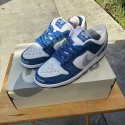 Nike SB Dunk Low Born x Raised