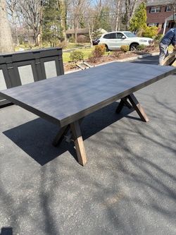 Gorgeous Quincy Style Table from Saloom in Rockport/Shadow