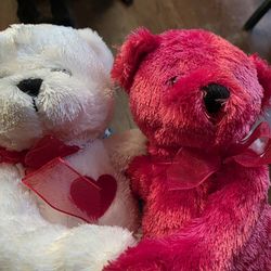 Hallmark  Sweet Hug Bears