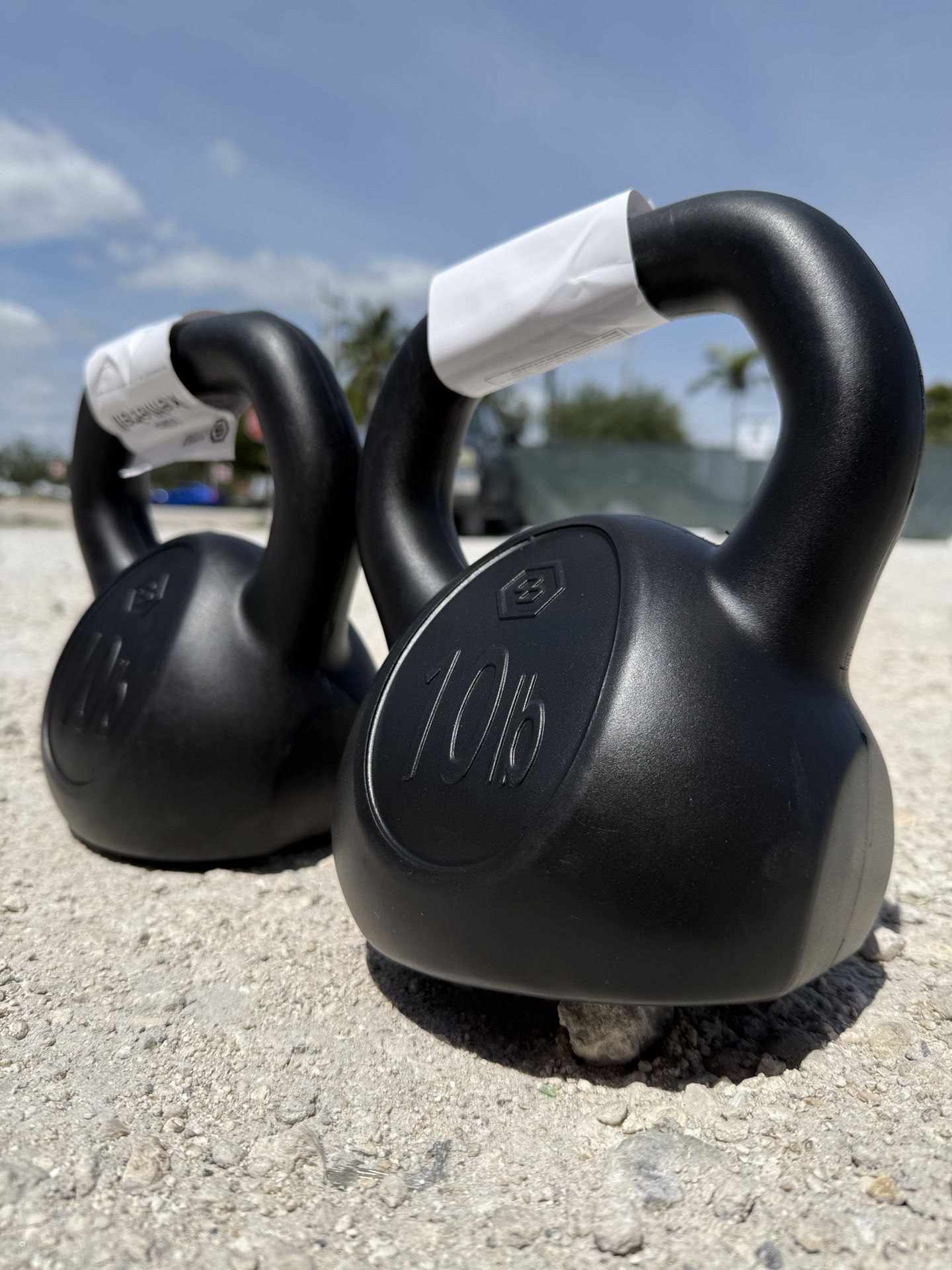 10.lbs X 2 Kettlebells 