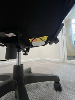 La-Z-Boy Executive Office Chair – $80