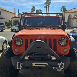Jeep rubicon 2015 4wd orange