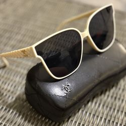 Fashion Sunglasses CC C H A N E L 