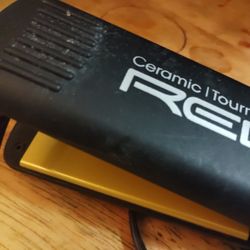 Red Hair Straightener 