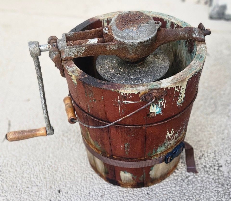 Antique Ice Cream Maker / Churner Hand-Crank