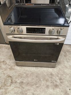 LG  Glass Top Stove