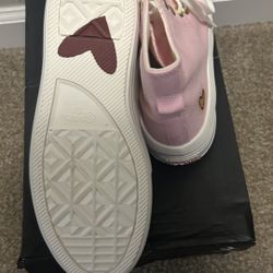 Pink Converse