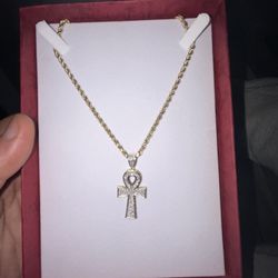 10k Solid Gold Rope Chain & Cross Pendant