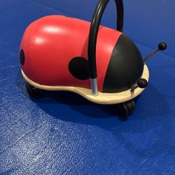  ENDED The Original Wheely Bug Toddlers Riding Toy Lady Bug Design