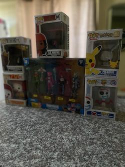 Action Figures And Pop 