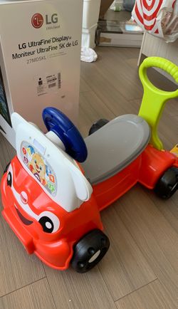 Fisherprice laugh & learn smart car